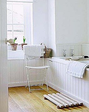 Белая ванная комната